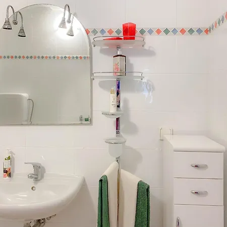 Apartman Romana 2 Stari *