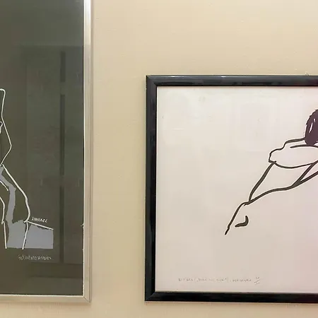 Romana 2 Stari Apartman *