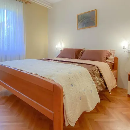 Romana 2 Stari * Novigrad Istria
