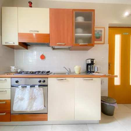 Apartman Romana 2 Stari