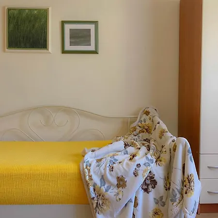 Romana 2 Stari * Novigrad Istria