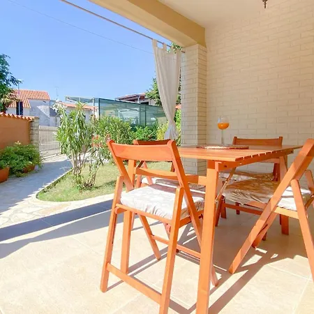 Apartman Romana 2 Stari *